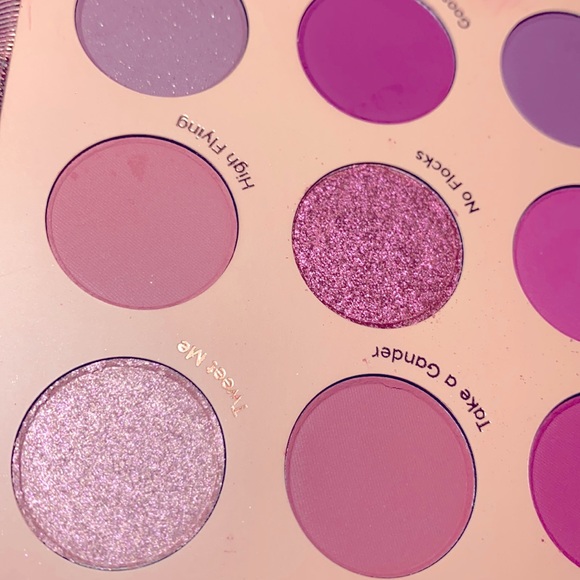 COLOURPOP CP FINE FEATHERED EYESHADOW PALETTE BOUTIQUE UNTOUCHED NWT - Picture 4 of 8